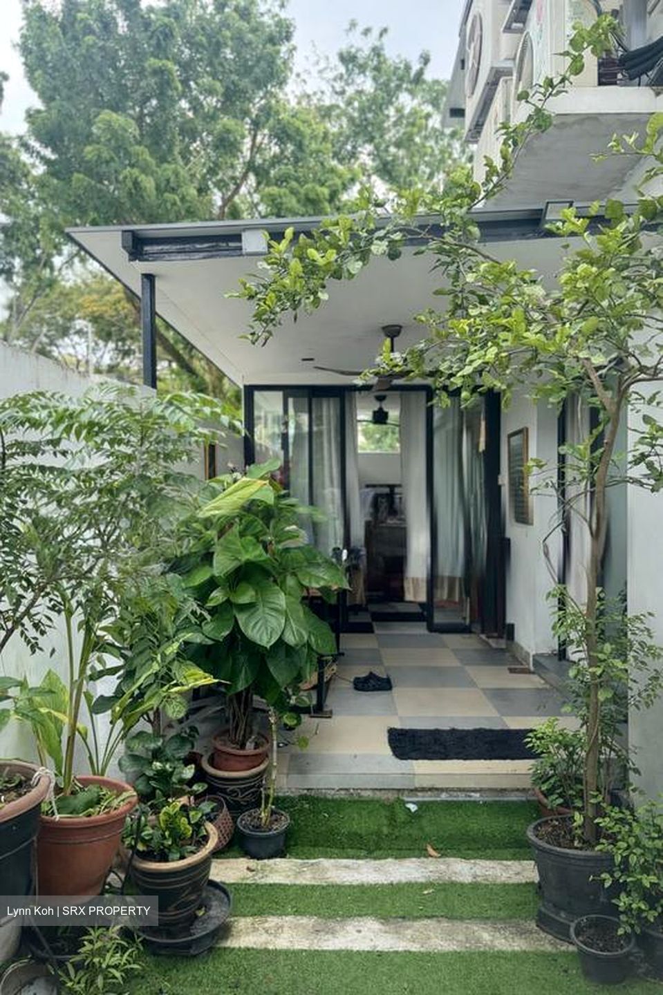 Yong Seng Estate (D14), Terrace #522816871